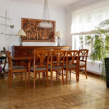 Elegance ,Space & Luxury In Brussels Exterior photo